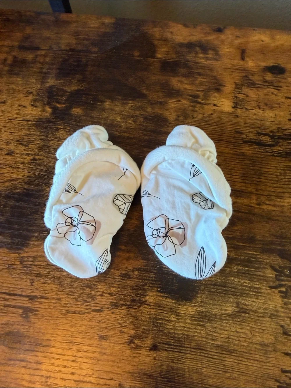 Goumi Kids Girl Booties. NWOT 3-6 month